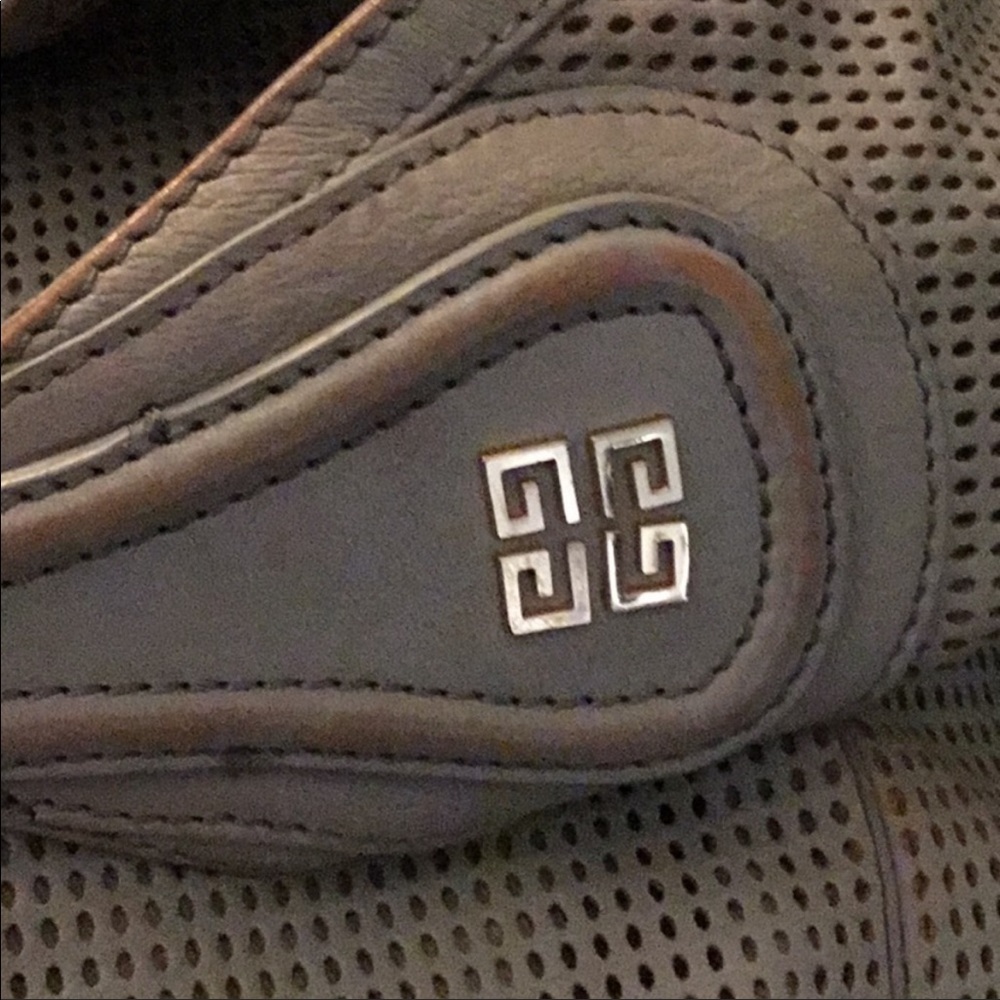 Givenchy Authentic Eclipse Perforated Leather Hob… - image 4